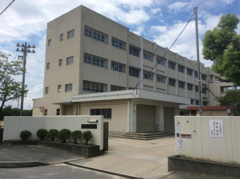 松原市天美西小学校